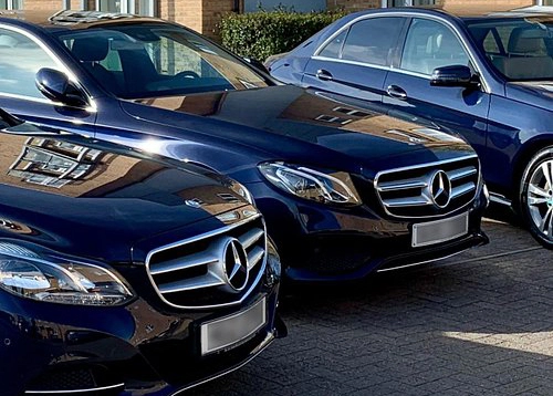 Minicab Service in W3 Acton - Local Cars London